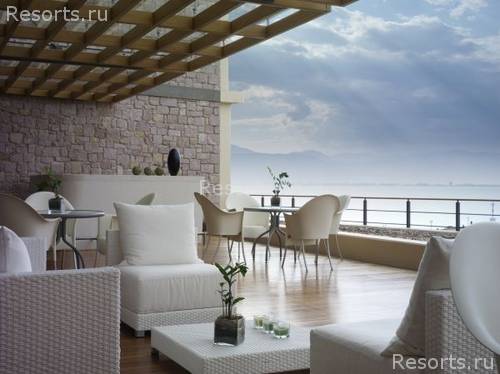 Amphitryon Hotel 11